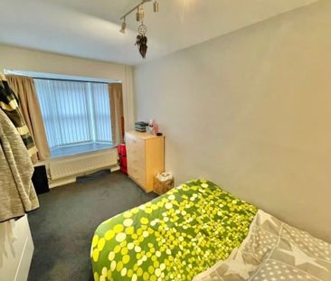 1 Bed Maisonette, Sunbourne Court, NG7 - Photo 4