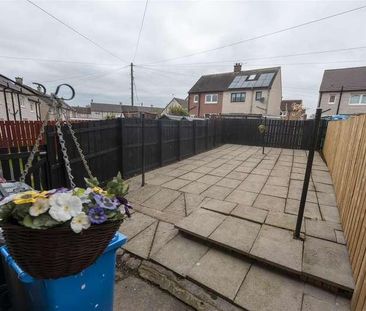 Scotia Crescent, Larkhall, ML9 - Photo 6