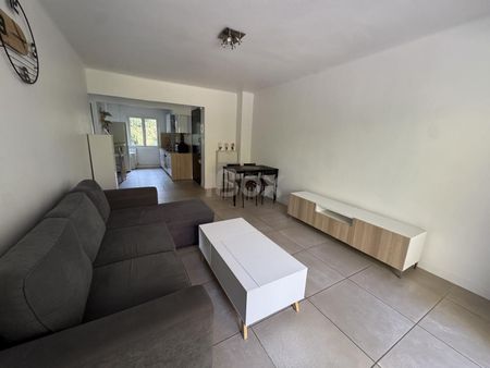 Appartement 3 pièce(s) 2 chambre(s) 59.8 m² - Photo 4