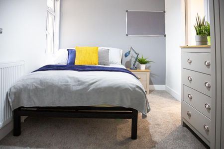 Montgomerie #15 - Photo 3