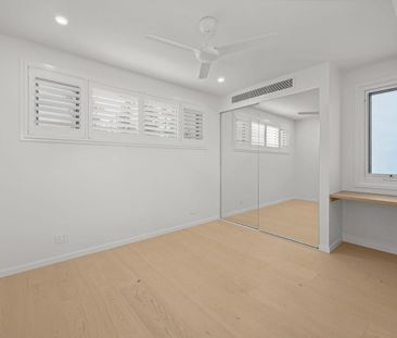 Viridian | Brand-New Architectural Luxury Moments from the Coast - Photo 5