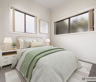 Charming Home with Studio in the Heart of Bathurst - Photo 5