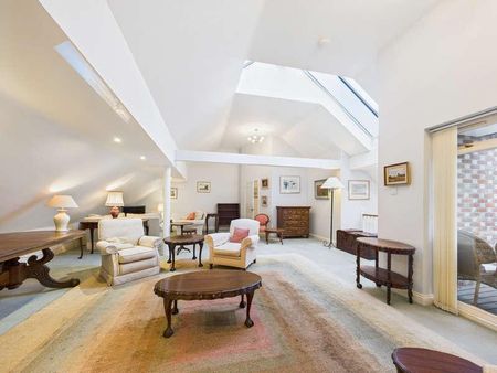 Dashwood Court, Aston Rowant, Watlington, Oxfordshire, OX49 - Photo 2