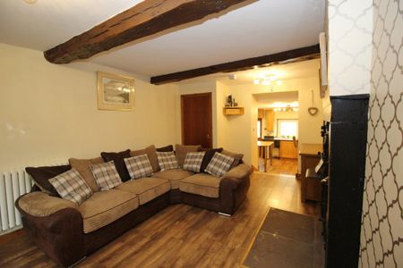 Terraced House in 22 Castlegate, Penrith, CA11 7JB - Photo 2