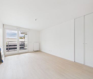 LOCATION STUDIO VIDE - Photo 1