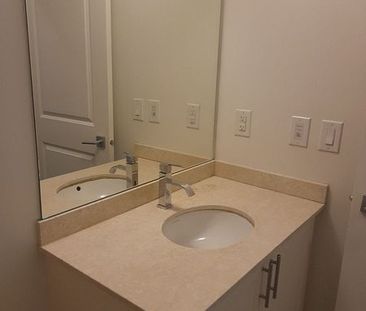 For Lease - 7165 Yonge Street, Markham, Ontario - Photo 6