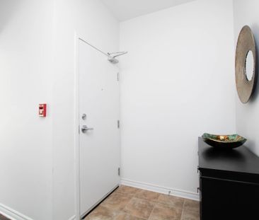 For Lease - 314 Everest Private Unit# H, Elmvale Acres and Area, On... - Photo 1