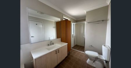 3 Bedroom Home! - Photo 2