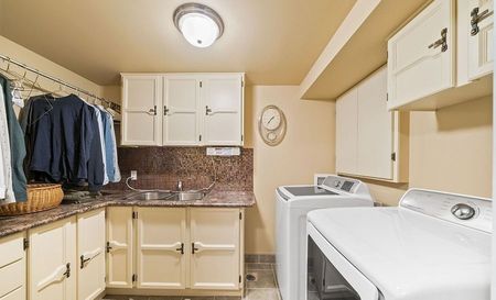 For Lease - 1078 Lovingston Crescent, Mississauga, Ontario - Photo 3