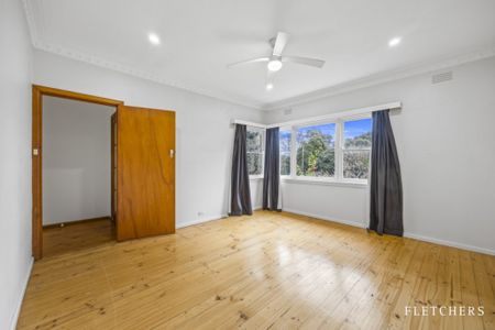 Updated Three Bedroom Home in Ballarat North - Photo 4