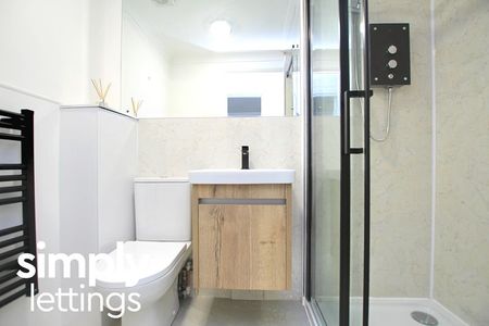 1 Bed property for rent - Photo 5