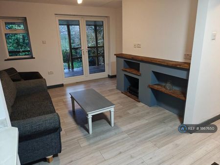 1 bedroom bungalow to rent - Photo 2