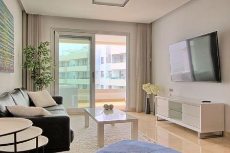 Luxury Apartment for rent in San Pedro de Alcántara, Spain - Photo 5