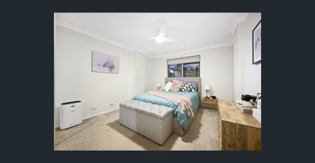 STYLISH & CONVENIENT - Photo 2