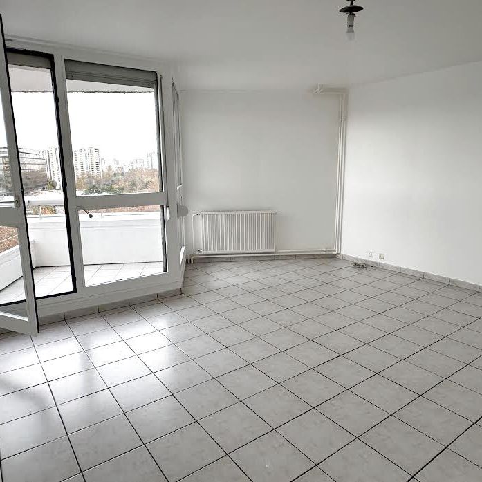 Location Appartement 4 pièces 82m² CRETEIL 94000 - Photo 1