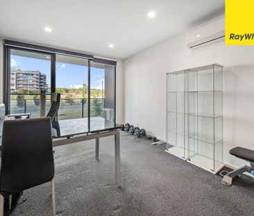 Coombs Convenience - Spacious one bedroom apartment - Photo 3