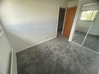 4 bedroom townhouse to rent - Photo 5