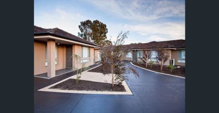 3 bedroom home in a group of 4 secure community titled houses. - Photo 5