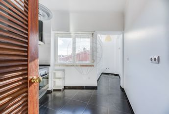 Apartamento T3 em Lisboa