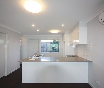 Modern & Convenient Living - Photo 5