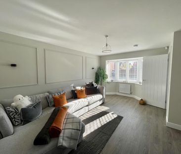 3 bedroom detached house to rent - Photo 2