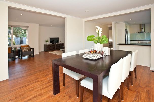 12 Kolonga Court, Vermont South - Photo 1