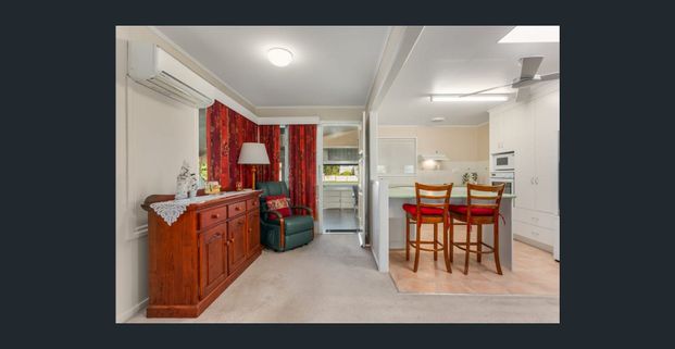 Walk to Riverlink, Walk to Rail and Bus at Door. - Photo 1