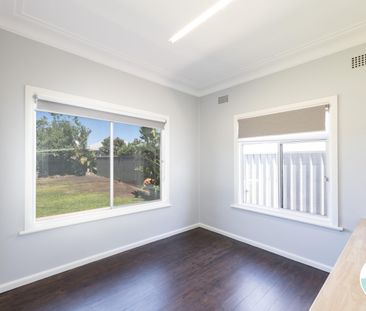 14 Tirranna Street, Blacksmiths NSW 2281 - House For Rent | Domain - Photo 6