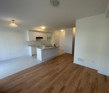 For Lease - 128 Varsity Drive, Welland, Ontario - Photo 4