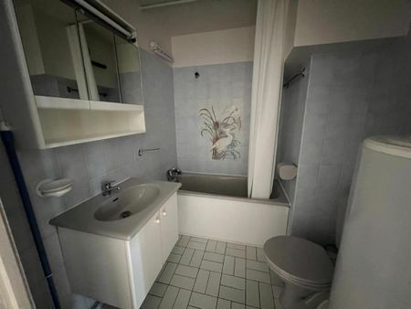 Location Appartement 1 pièce 23m² ROUEN 76000 - Photo 3