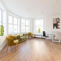 The Knott, Beach Road, Westgate-On-Sea, CT8 8AD, Kent - Photo 2