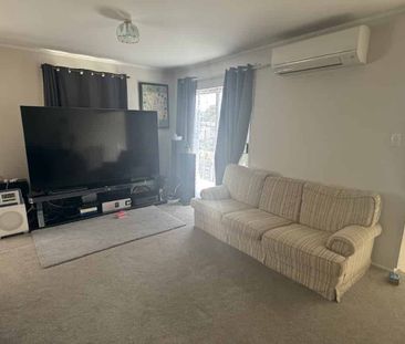 Lovely home in Randwick Park - Photo 1