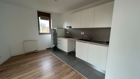 Location Appartement 2 pièces 43m² - Photo 5