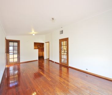 8 Johns Avenue - Photo 1