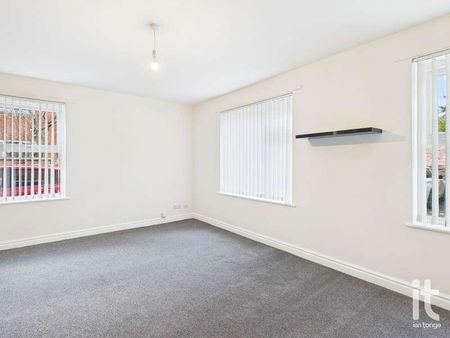 Lancaster Road, Didsbury, Manchester, M20 - Photo 2