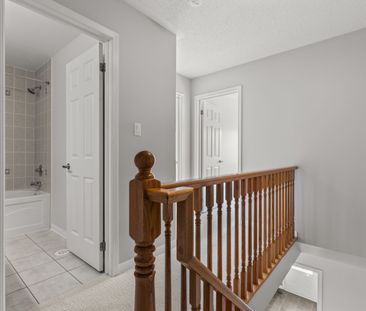 For Lease - 879 Willingdon Crescent, Milton, Ontario - Photo 6