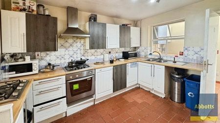 Lacey Street, Ipswich - Photo 4