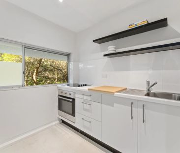 Light Filled- Spacious Studio - Photo 5