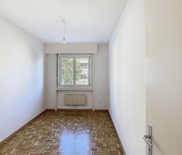 JOLI 3½ PIECES DANS UN CADRE DE VERDURE - Foto 4