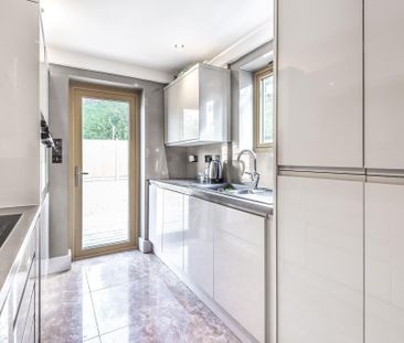 Room in a Shared House, Colliers Way, RG30 - Photo 6