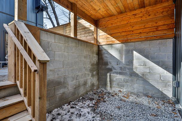 For Lease - 11 Merrill Avenue Unit# Lower, Toronto, Ontario - Photo 1