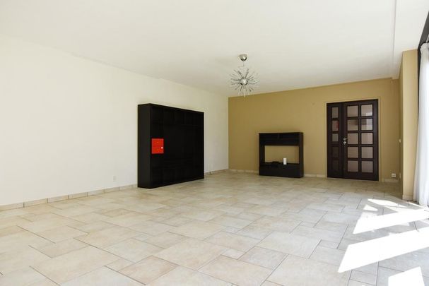 Huis te huur: Pieter de Voisstraat 16 2551 JA Den Haag - Foto 1