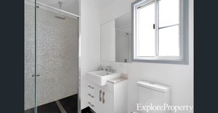 Immaculately presented Home in Exclusive Estate - Photo 2