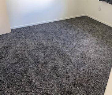 PAPAKURA, 2 BEDROOMS - Photo 1