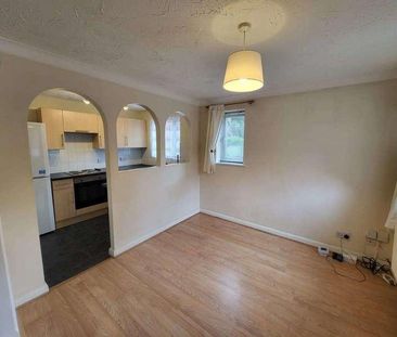 Wigmore, LU2 - Photo 2