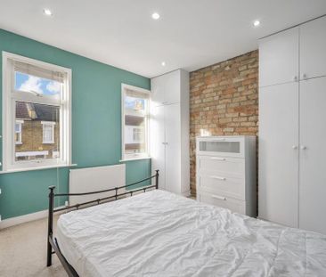 2 bedroom terraced house to rent - Photo 4