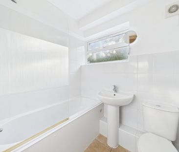 Martyrs Court, Station Road, Amersham,HP7 - Photo 5