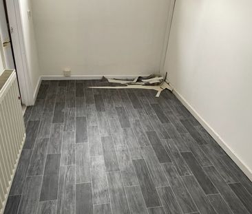 Kirby Road, Dunstable - Photo 1