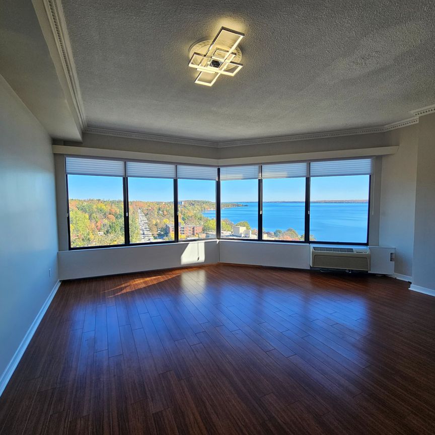 For Lease - 181 COLLIER Street Unit# PH-1503, Barrie, Ontario - Photo 1