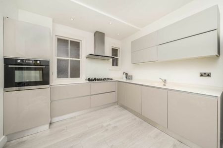 Richmond Road, TW1, London - Photo 2